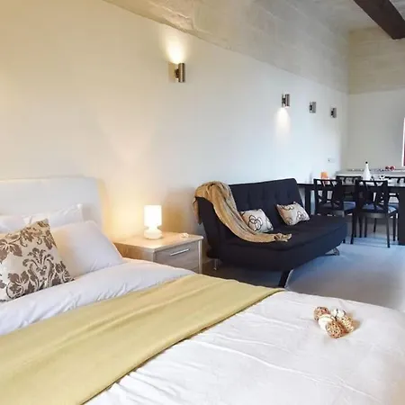 דירה Vallettastay- Lucky Star Penthouse 501